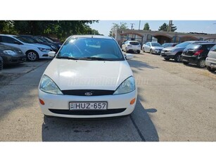 FORD FOCUS 1.4 Ambiente