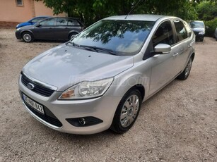 FORD FOCUS 1.6 Ghia KITŰNŐ ÁLLAPOT! 174.000 km! ÚJ VEZÉRLÉS!