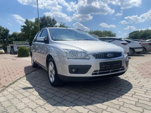 FORD FOCUS 1.6 Titanium