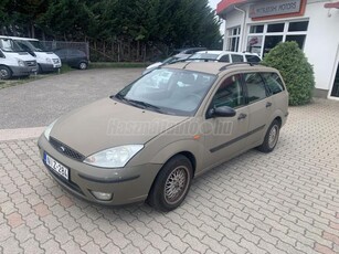 FORD FOCUS 1.8 Di Ghia vezetett szervizkönyv