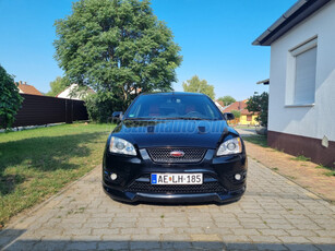 FORD FOCUS 2.5 turbo ST