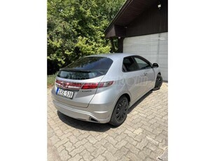 HONDA CIVIC 1.4 Sport i-SHIFT Félbőr ülések