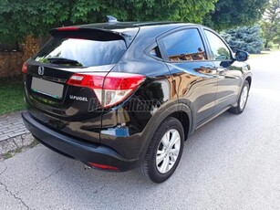 HONDA HR-V 1.5 i-VTEC Elegance ADAS. Sérülémentes. Újszerű állapot. 69.700 km.!!!