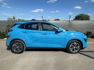 HYUNDAI KONA EV 39kWh Comfort Gyári garancia -papír alapú szervizkönyv