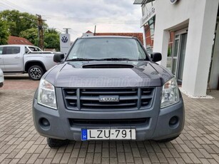 ISUZU D-MAX 2.5 D Crew L Magyarországi!Garantált km!1.5év műszaki!Friss szerviz!