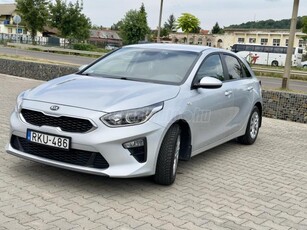 KIA CEE'D Ceed 1.4 MPI Silver