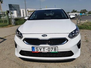 KIA CEE'D Ceed 1.5 T-GDI Hybrid Gold DCT Gold felszereltség. Navigáció. Tolatókamera. Ülésfüttés