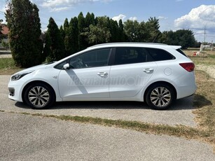 KIA CEE'D Ceed SW 1.6 CRDi LP Gold LED NAVI KAMERA ÜLÉS+KORM.FŰTÉS T.RADAR TEMPOMAT