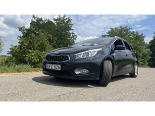 KIA CEE'D SW 1.6 CRDI Limitált Prémium