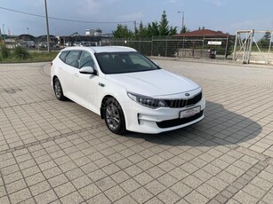 KIA OPTIMA SW 1.7 CRDI EX Prémium 1. TUL.NAVI.VEZ.SZ.KÖNYV!!!!!!!!