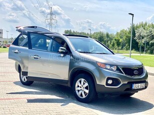 KIA SORENTO 2.2 CRDi EX Prémium (7 személyes ) (Automata) KAUCIÓ MENTESEN BÉRELHETŐ ! LÁSD AKCIÓS ÁRAINK!