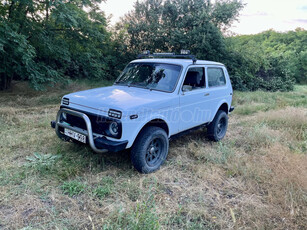 LADA NIVA 21214