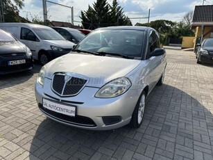 LANCIA YPSILON 1.2 8V Argento