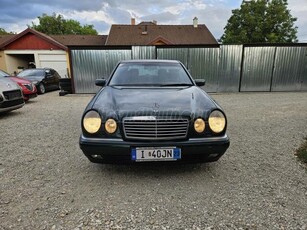 MERCEDES-BENZ E 300 D Avantgarde 210e km. OM606!