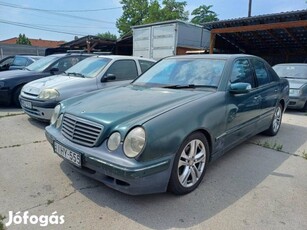 Mercedes-Benz E 320 CDI Avantgarde (Automata)