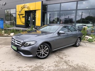 MERCEDES-BENZ E 350 e 9G-TRONIC Szép állapot! Végig MERCEDES által szervizelt!