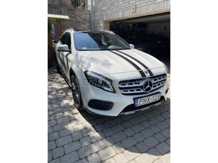 MERCEDES-BENZ GLA 200 d Style 4Matic 7G-DCT