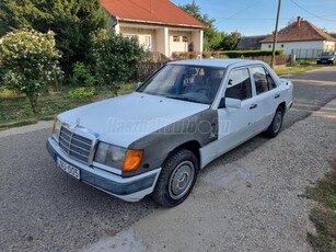 MERCEDES-BENZ W 124