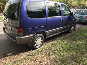 NISSAN SERENA 1.6 LX P1