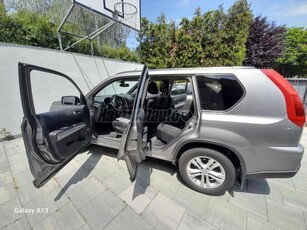 NISSAN X-TRAIL 2.0 dCi XE