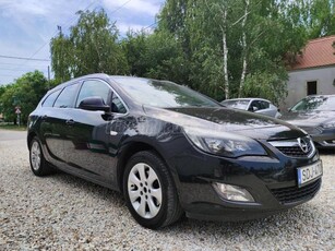 OPEL ASTRA J Sports Tourer 1.7 CDTI Cosmo ÜLÉS + KORMÁNYFŰTÉS. RADAR. ALUFELNI. TEMPOMAT. KLÍMA