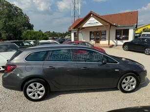 OPEL ASTRA J Sports Tourer 1.7 CDTI Start-Stop Cosmo xenon. FlexFix bicikliszállító. 2 zónás klíma. szkönyv