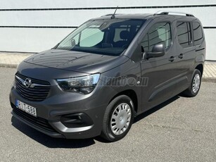 OPEL COMBO Life 1.5 CDTI Selection Magyarországi.Szervízkönyv.130le!