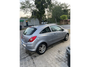 OPEL CORSA D 1.2 Cosmo