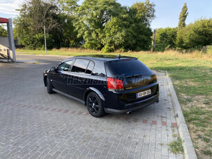 OPEL SIGNUM 1.9 CDTI Elegance