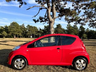 PEUGEOT 107 1.0 Kid