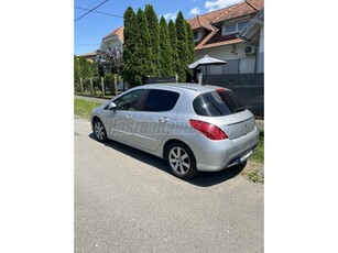 PEUGEOT 308 1.6 HDi Sportium