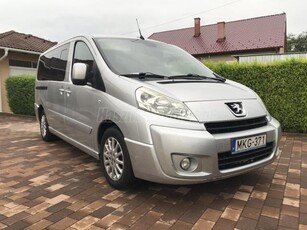 PEUGEOT EXPERT Tepee 2.0 HDi L2 Symbole 8 személyes . dupla tolóajtó. Nagy kijelző.tempomat