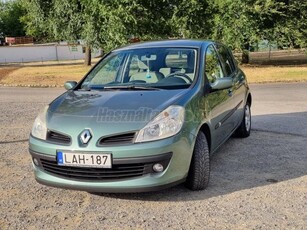 RENAULT CLIO 1.2 16V Expression