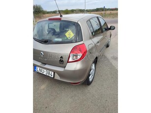 RENAULT CLIO 1.5 dCi Authentique