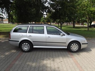 SKODA OCTAVIA Combi 1.6 Tour 164.060 km!!!