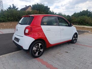 SMART FORFOUR Electric Drive Pulse (Automata) Navigáció.Ülésfűtés.Alfelni.Bicolor.Parkradar