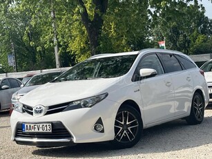 TOYOTA AURIS Touring Sports 1.8 HSD Active (Automata) Azonnal elvihető! Megbízható!Hibryd/Benzin