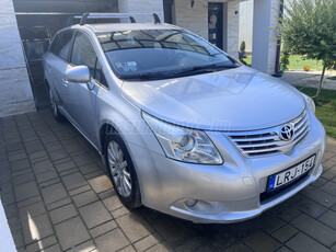 TOYOTA AVENSIS 2.0 D-4D Sol