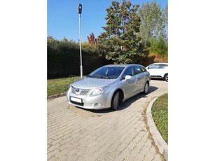 TOYOTA AVENSIS Wagon 1.8 Sol