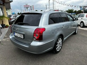 TOYOTA AVENSIS Wagon 2.0 D-4D Vezetett szervizkönyves!!!