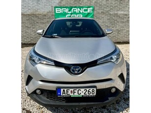 TOYOTA C-HR 1.8 Hybrid Executive LED e-CVT +ÜLÉSFŰTÉS+TÁVOLSÁGTARTÓ+