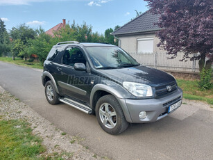 TOYOTA RAV 4 Rav4 2.0 4x4 Sol