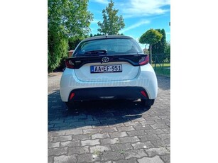 TOYOTA YARIS 1.5 VVT-i Comfort Tech