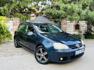 VOLKSWAGEN GOLF V 1.6 Comfortline Megkímélt !