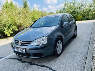 VOLKSWAGEN GOLF V 1.6 FSI Comfortline