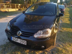 VOLKSWAGEN GOLF V 1.9 PD TDI Comfortline 4Motion