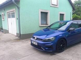 Volkswagen Golf VII 2.0 TSI R 4Motion DSG Magya...