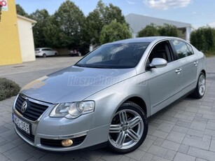 VOLKSWAGEN PASSAT 2.0 PD TDI Comfortline DPF DSG Körbe Roló! Segment felni!