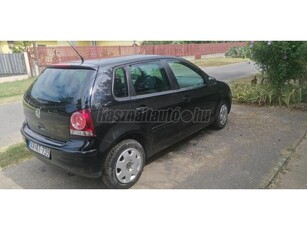 VOLKSWAGEN POLO IV 1.2 70 12V Trendline