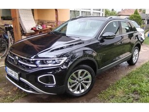 VOLKSWAGEN T-ROC 2.0 TDI SCR Style DSG 2023 01 hó forgalomba helyezés